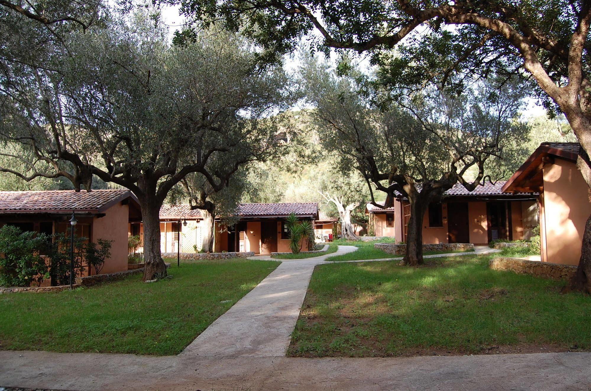 Family Resort Cala Di Luna Marina di Camerota Exterior photo